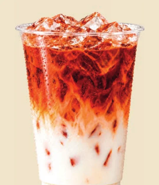 Vaso con el hielo agregado